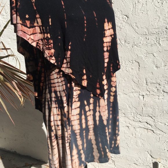 Gypsy tie-dye off the shoulder dress! 🦩 - Picture 3 of 9